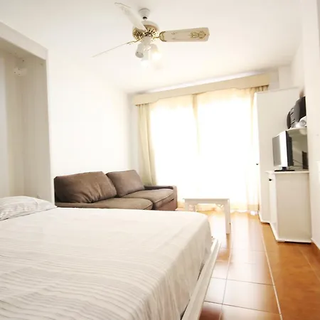 Lägenhet Studio Garden City Sea View